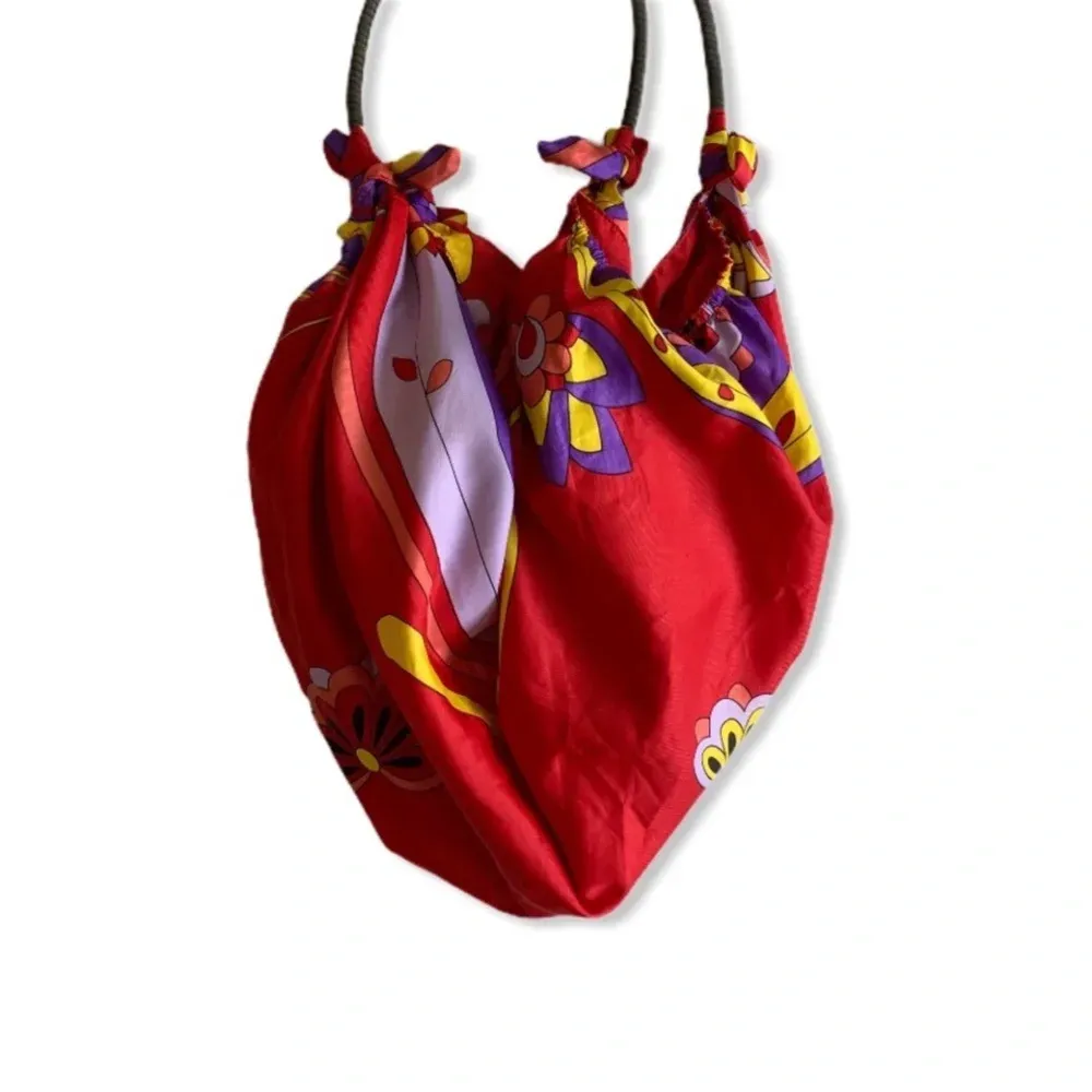 EUC Floral Scarf Hobo Fabric Bag Purse Tote Vintage Y2K EUC‎ - Image 3