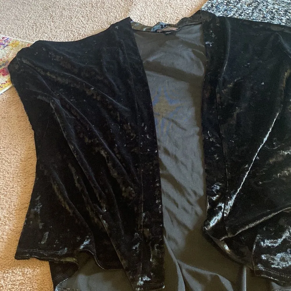 Victoria’s Secret xs velvet shawl - Image 4