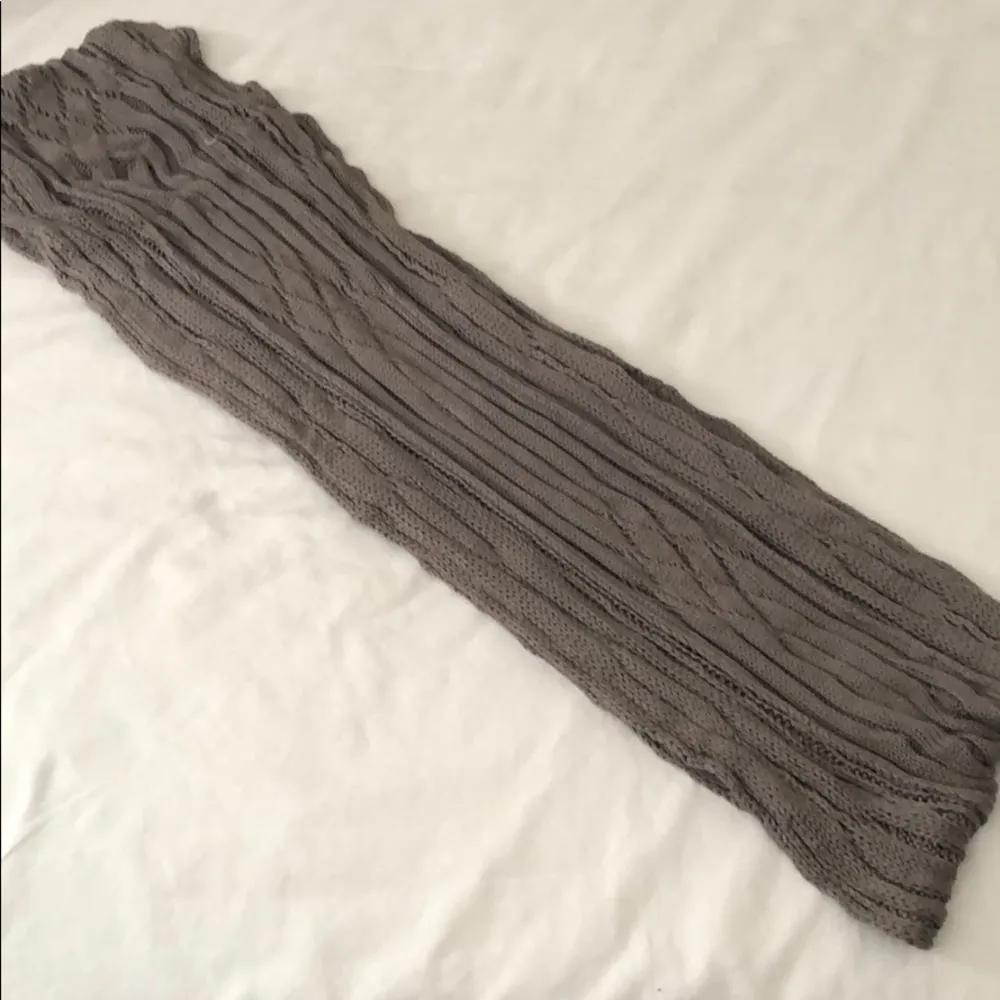 Feel the piece‎ circle scarf Taupe Cottagecore Braided Winter Warm Minimalist - Image 8