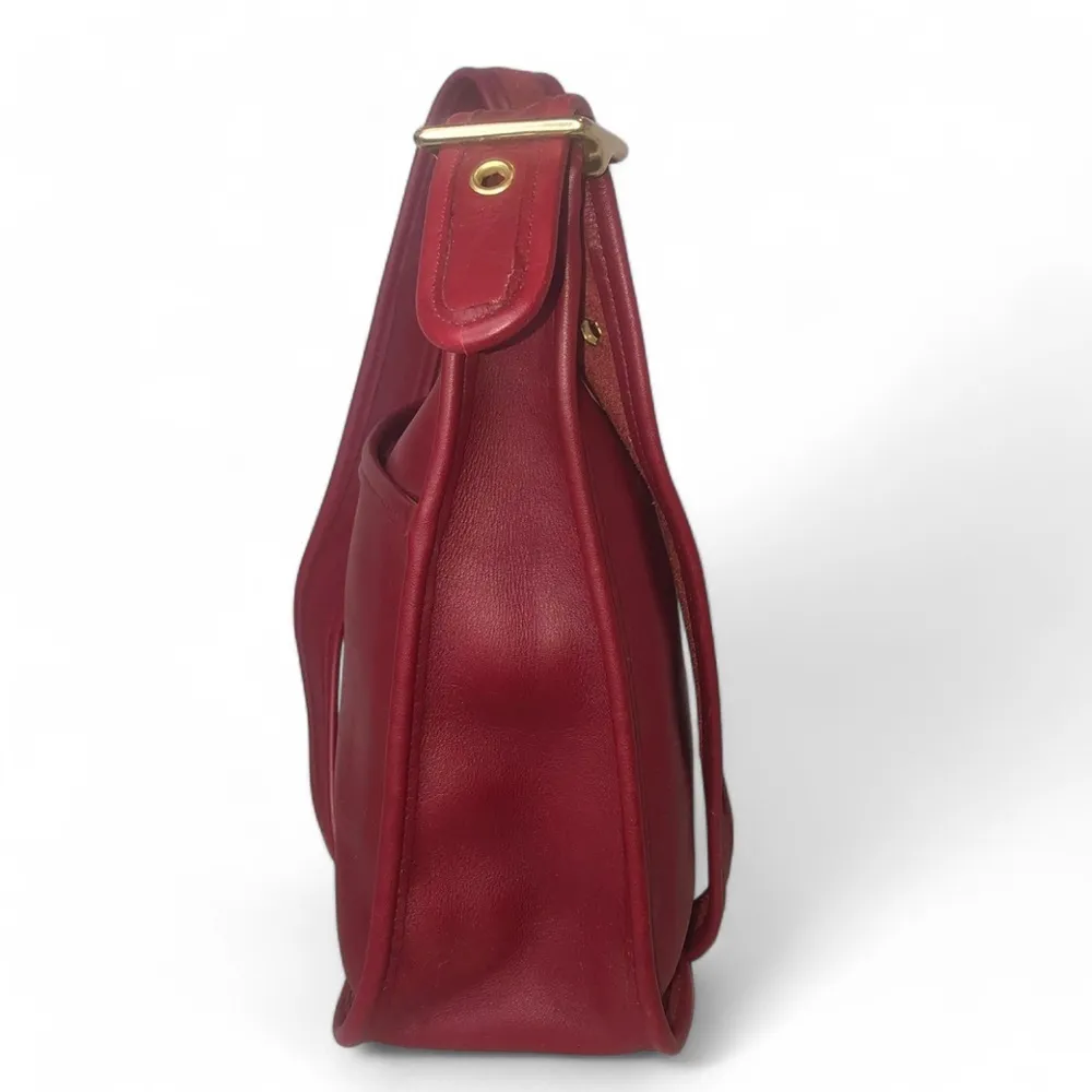 Vintage  Legacy Zip Red Glove-Tanned Leather Shoulder Bag 9966 COA - Image 15