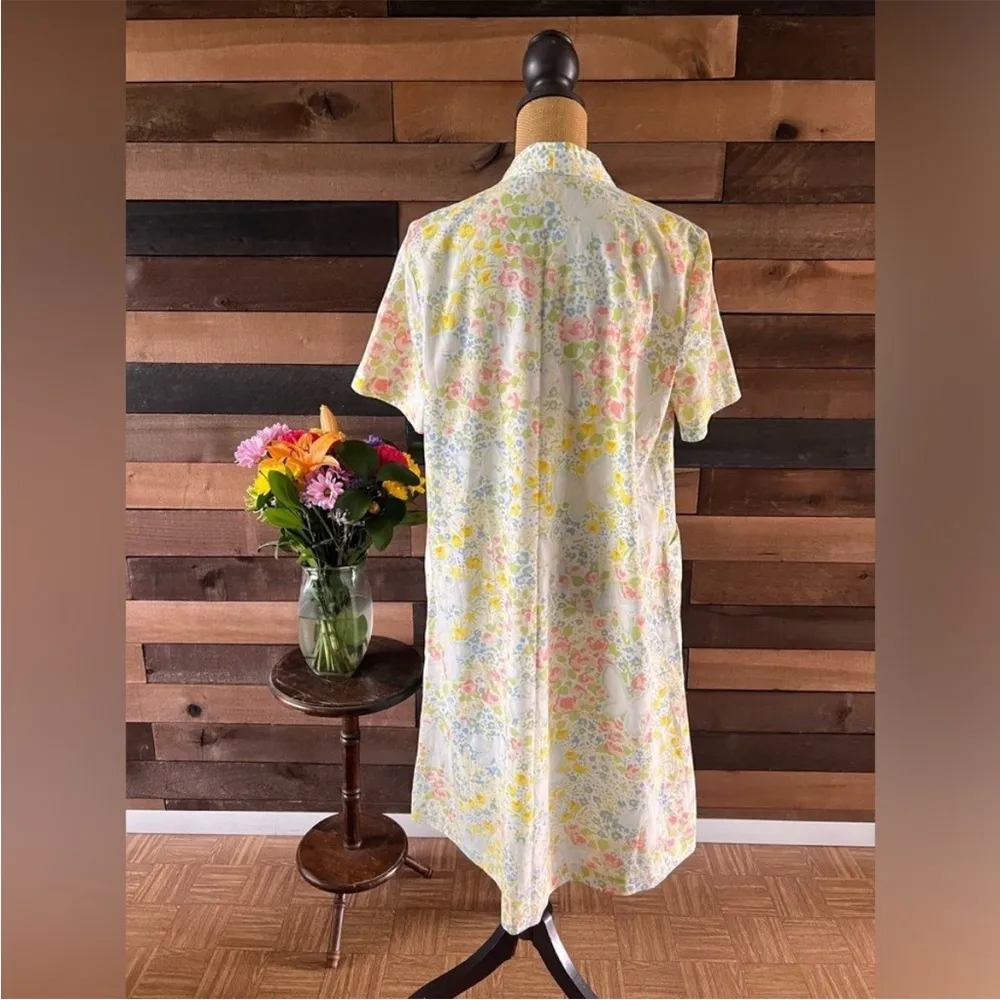 Vintage 1960s Kayser Pastel Floral & Butterfly Pattern Nightgown Dress USA Made Size undefined - Image 6