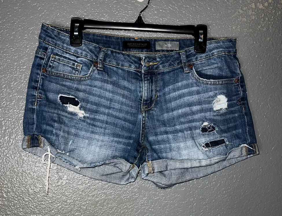 Aeropostale Women’s Midi Denim Shorts Size 12 Distressed Cuffed Jean Cutoff Blue - Image 1