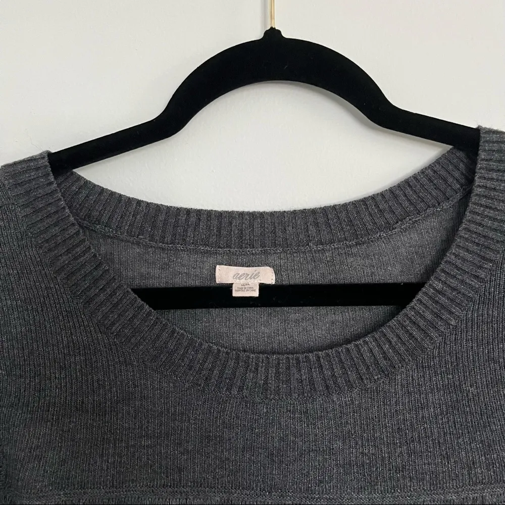 Aerie Sweater Women's Size M Lightweight Pockets Charcoal Gray - Image 4