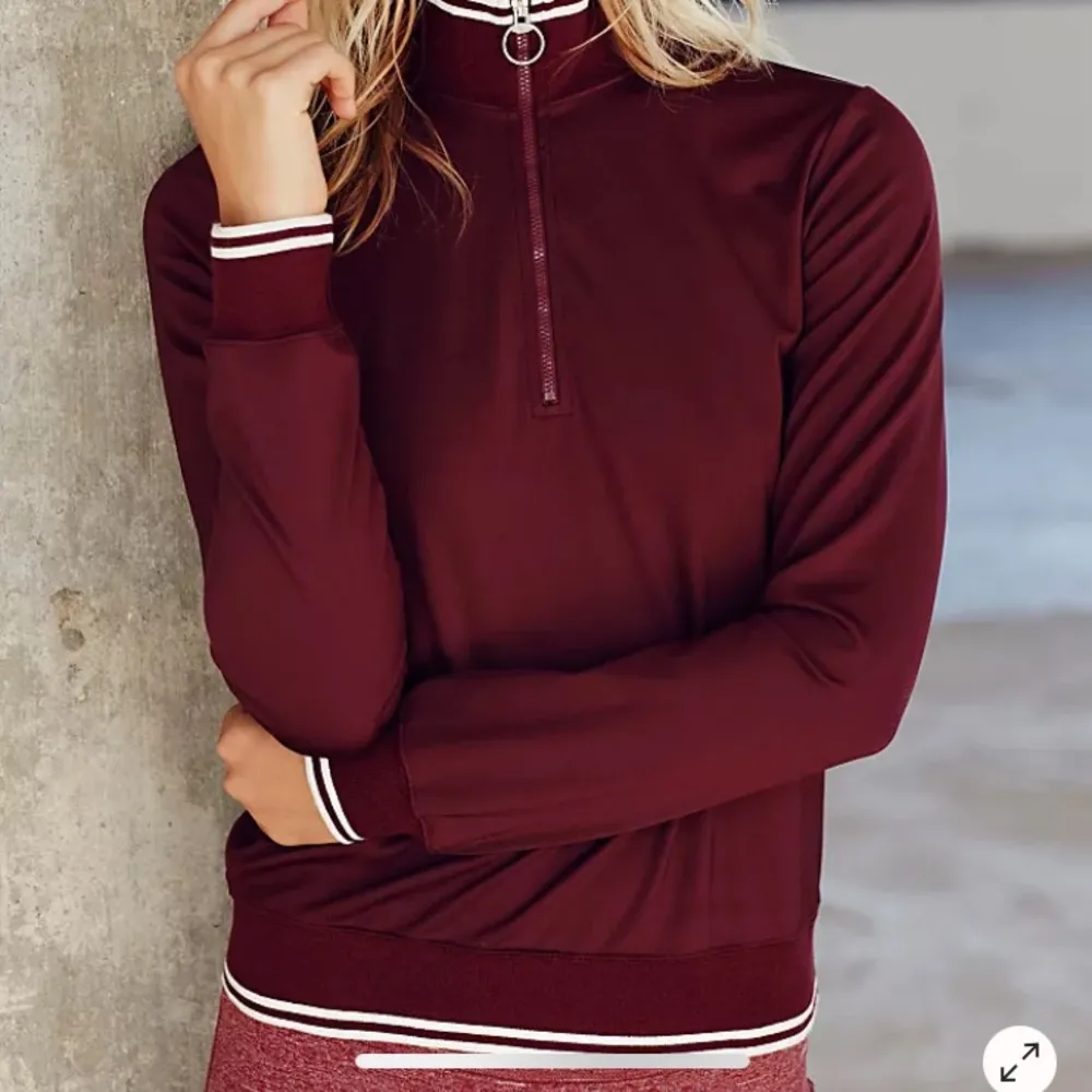 Solveig Run Topin as size X-Small - Image 2