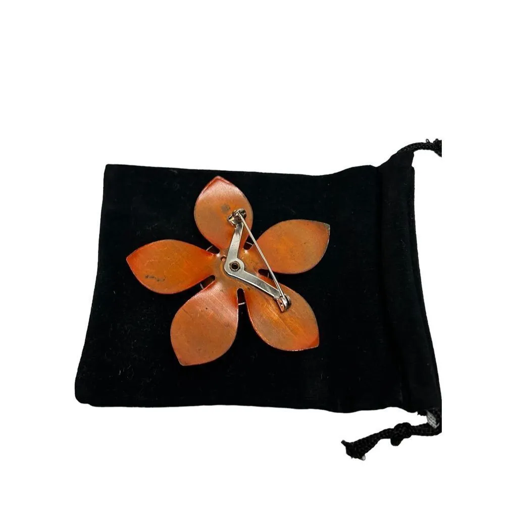 Late 60s/ Early 70s Yellow & Orange Enamel Daisy/floral Pin brooch Orange - Image 2