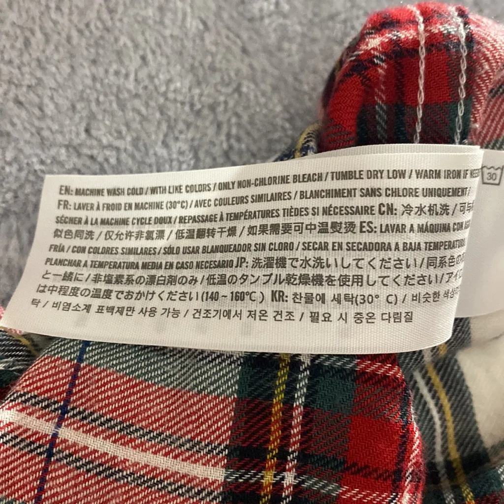 EUC Abercrombie & Fitch Red and Green Plaid Flannel, Size Small - Image 7