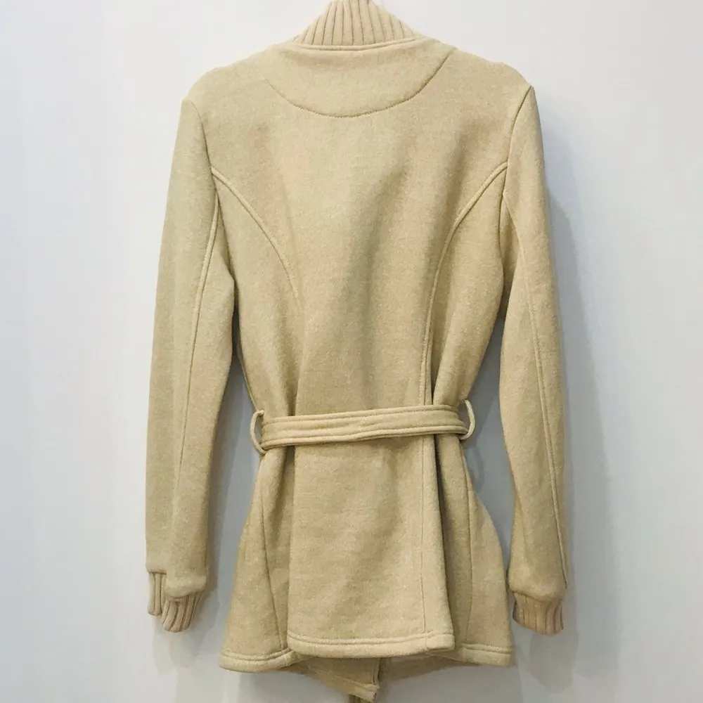 Target Off white Sweatshirt Jacket size Medium - Image 41