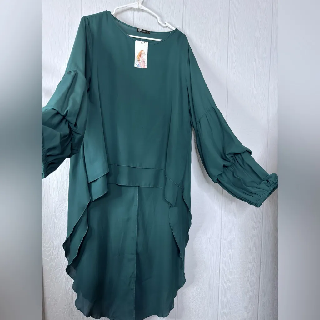 Elegant Green Women's Tunic Top - Image 2