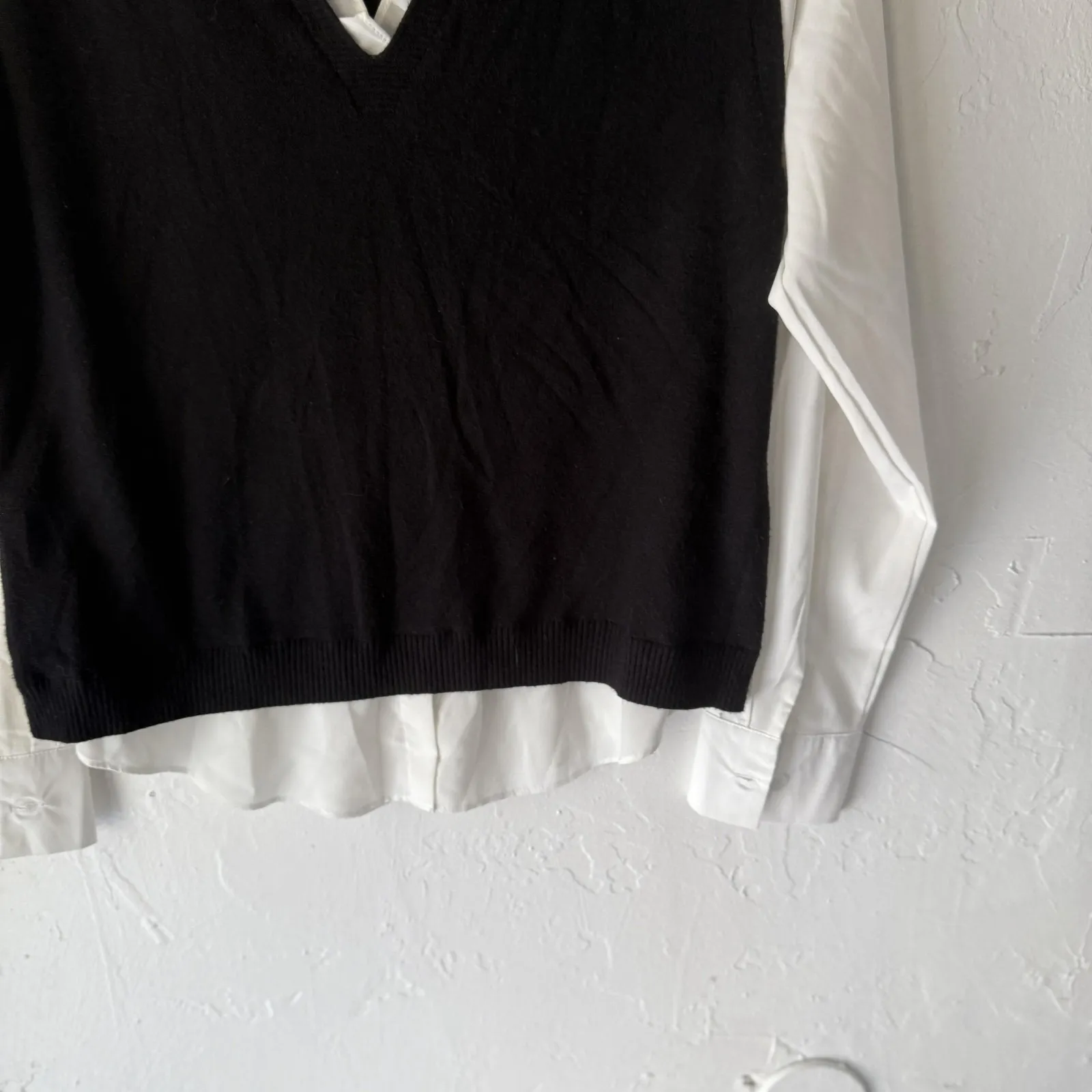 Siani Milano Sweater Medium V Neck Layered‎ Pullover Ruffle Trim Preppy Academia Black - Image 3