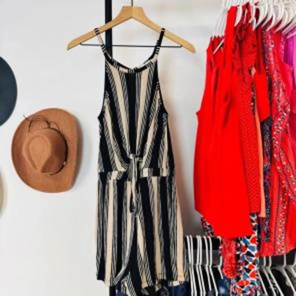 High neck striped tie front peephole shorts romper - Image 2