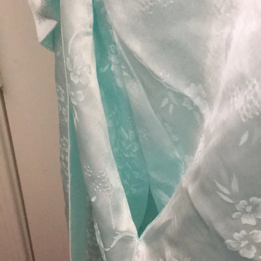 FINAL MARKDOWN SULTRY jms collection robe and nighty 2x - Image 8