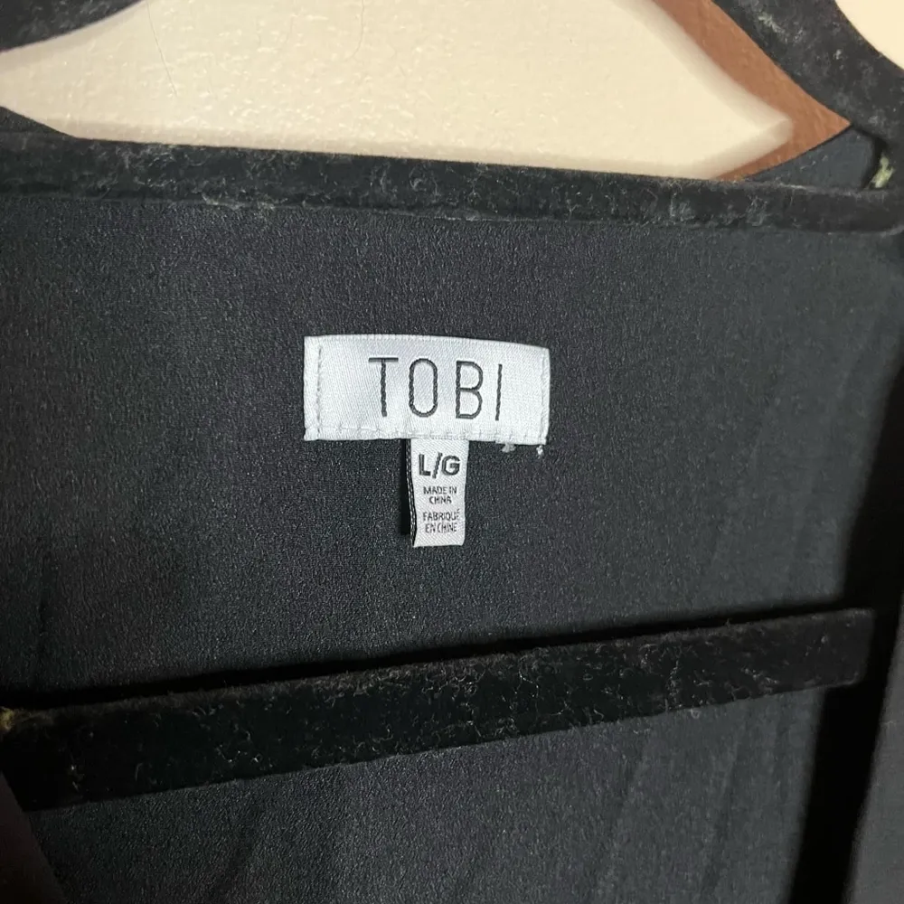 Tobi Black V Neck Middle Midi Dress with Slit Tie Sleeves - Image 6