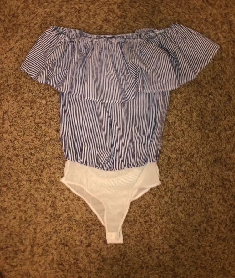 Off-shoulder Striped Bodysuit - Image 3