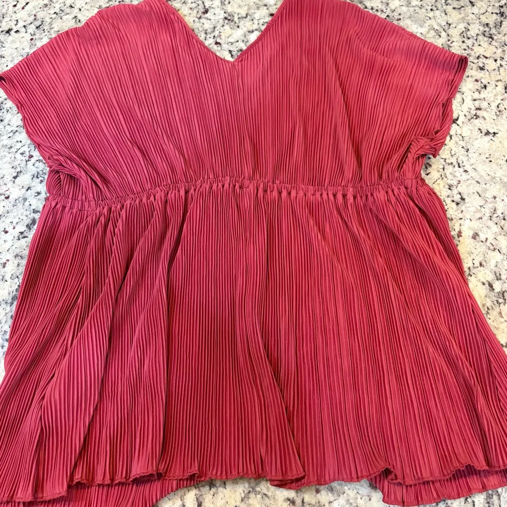 Ingrid & Isabel Pleated Tie - Image 4