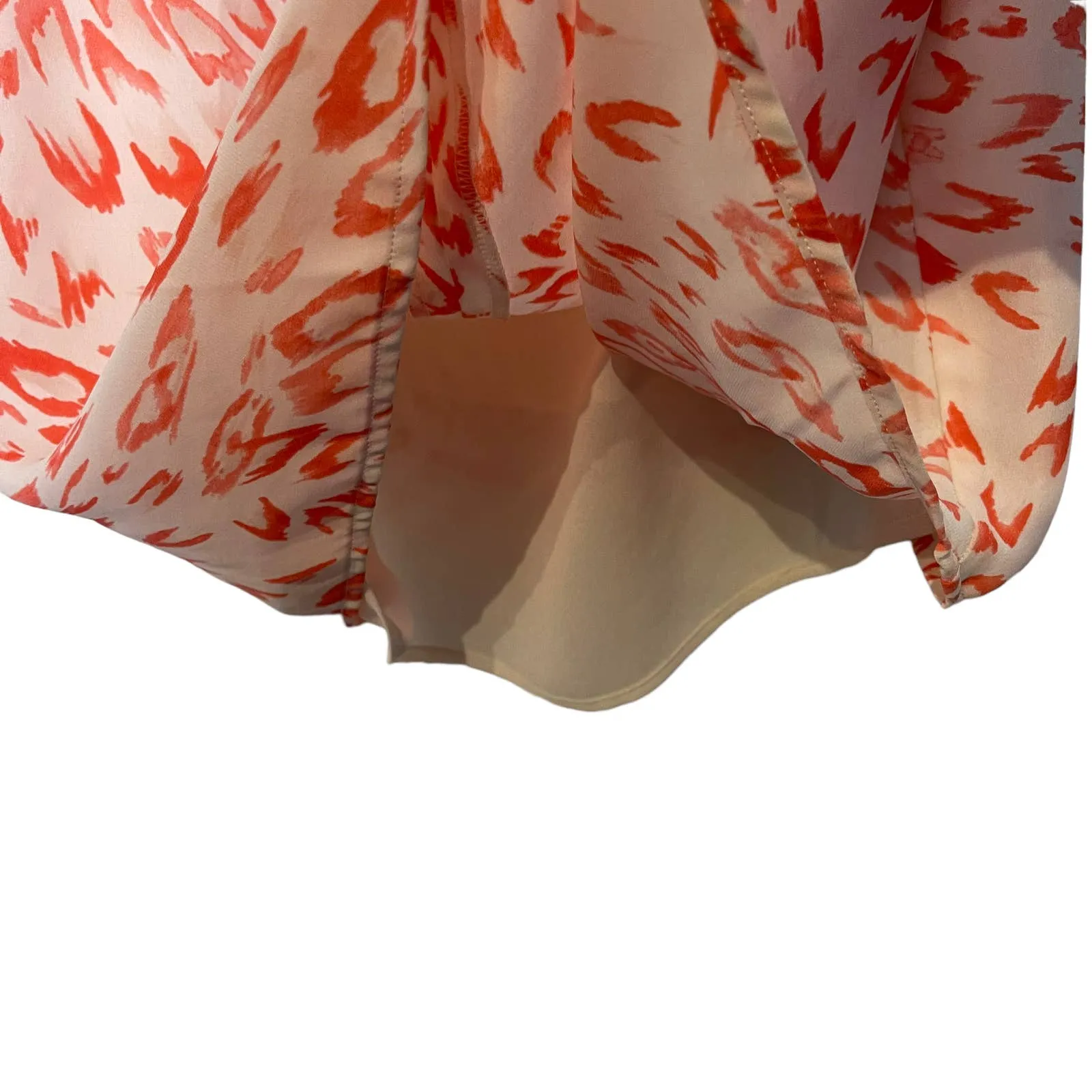 CAbi Tank Top Size Small White Salmon Geometric Pattern‎ Lined Polyester Womens - Image 6