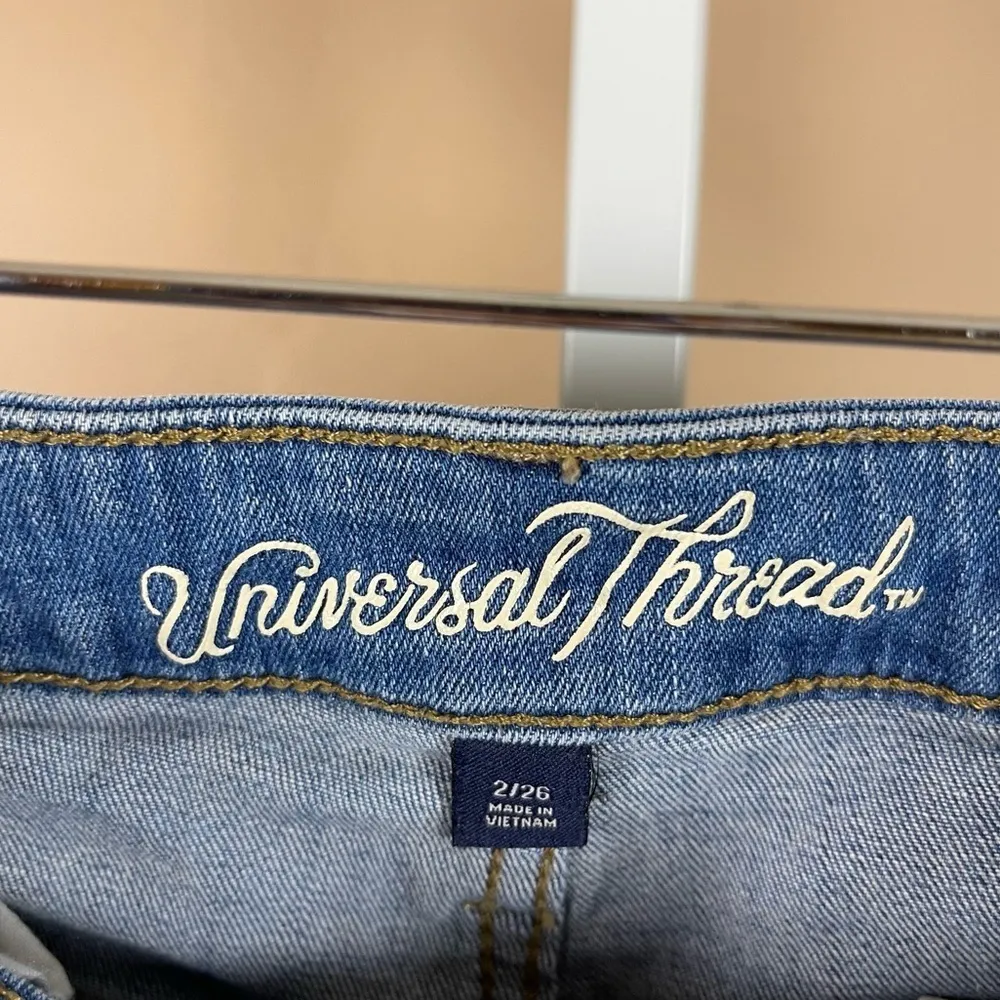 Universal Thread 2 / 26 High Rise Midi Button Fly Jean Shorts Jorts Rolled Retro - Image 4