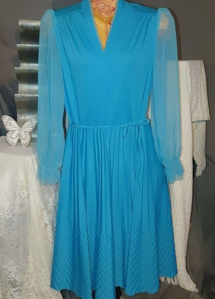 Women's Blue Midi 60 Sheer Polyester Long Sleeve Zig Zag V Neck Dress Vintage Size M - Image 12