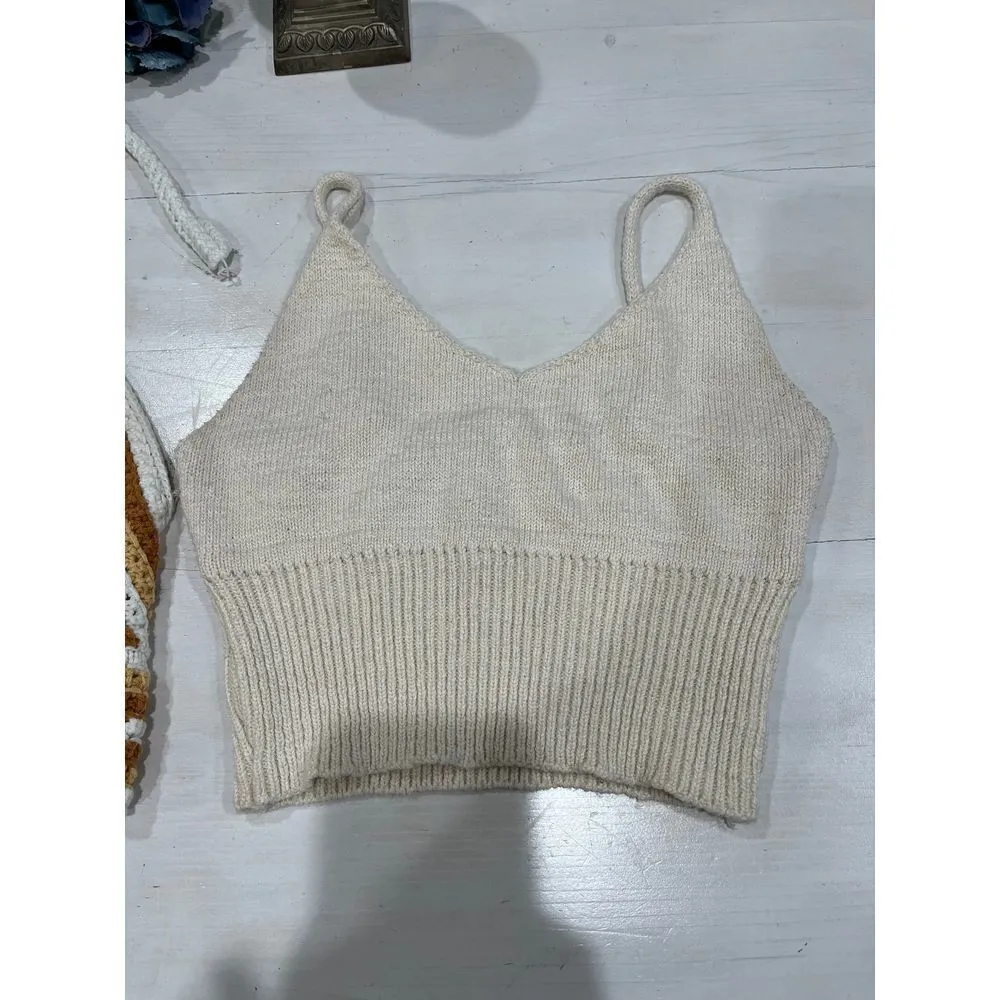 Lot‎ of 2 Crochet Halter Top Knit & Cami cropped Tank Top S/M Tan Size M - Image 4