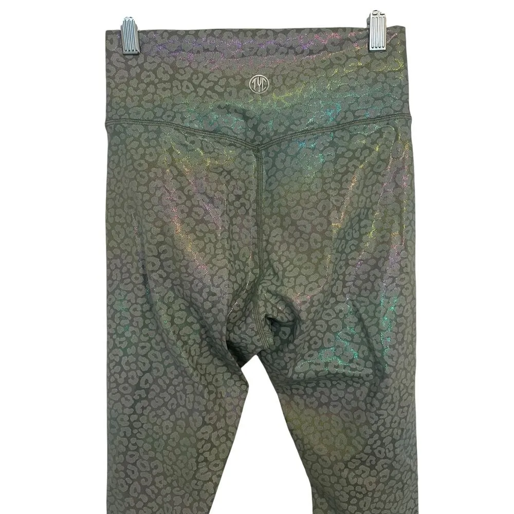 NWT TYC Til You Collapse Effortless Vortex Leggings In Green Iridescent Leopard - Image 6