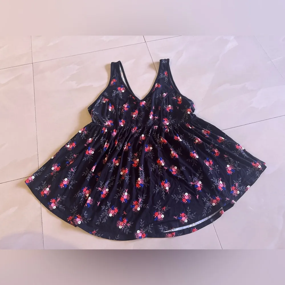 Torrid Women’s Plus Size 00 Sleeveless Black And Pink Floral Dress Summer Outfit - Image 3