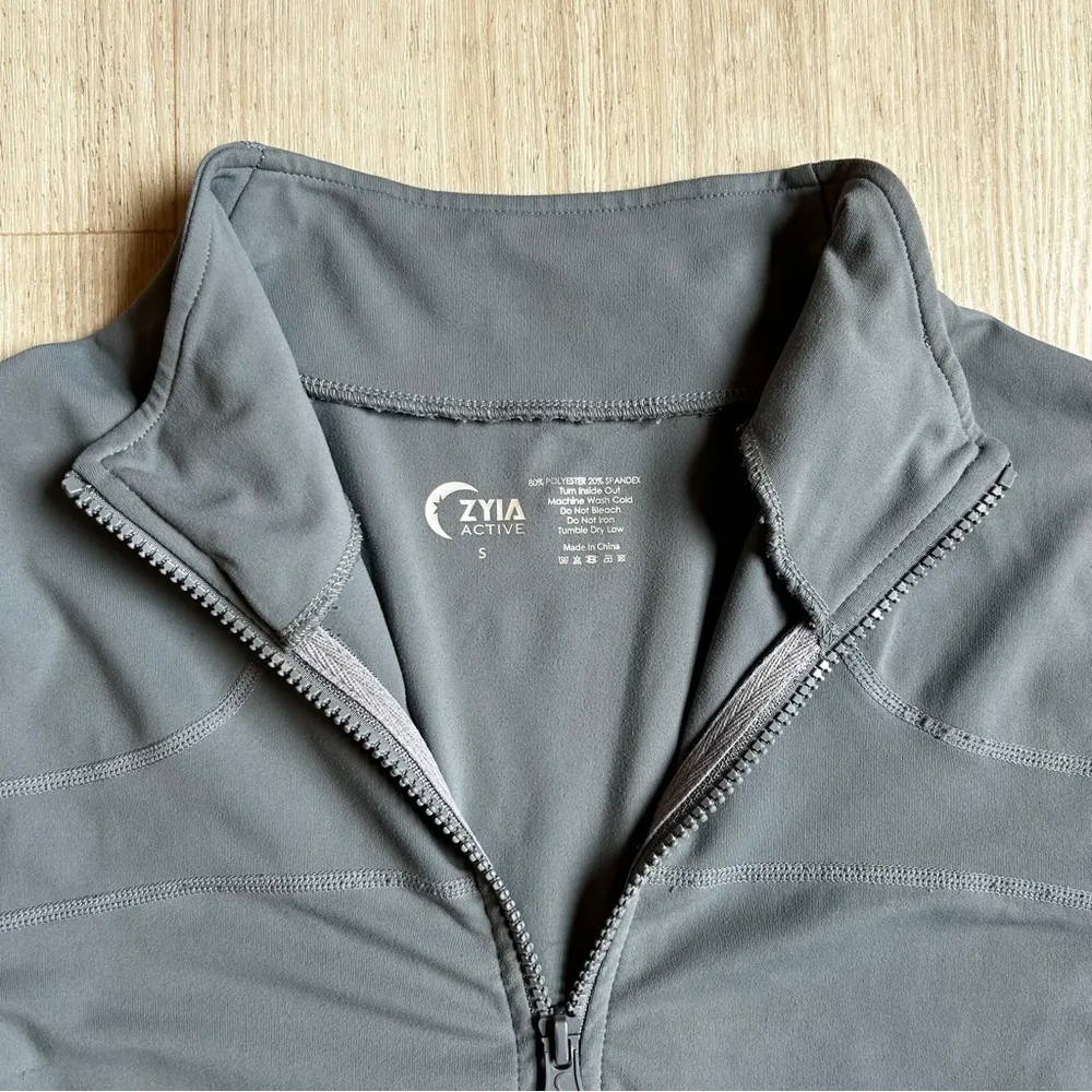 Grey Pocket 1/2 Zip Pullover - Image 4