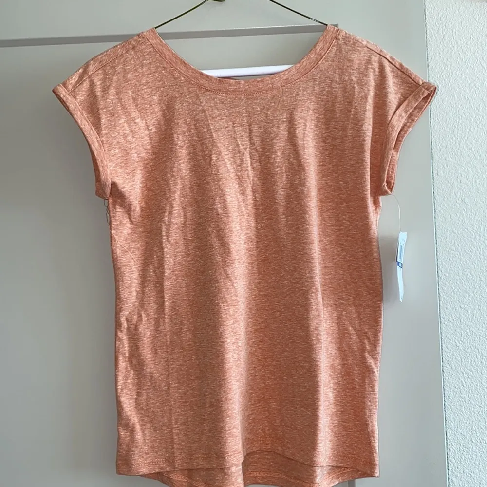 Peach Colored T-shirt - Image 4
