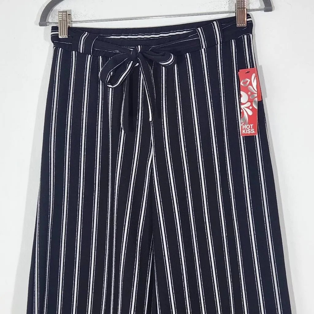 Hot Kiss Black and White Stripe Cropped Wide Leg Pants NWT Size Medium - Image 2