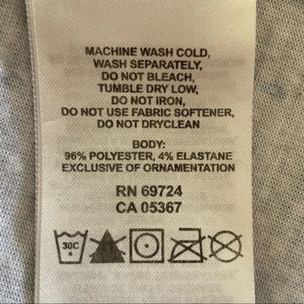 MOUNTAIN HARDWARE grey and white athleisure tank top in size Small. EUC - Image 7