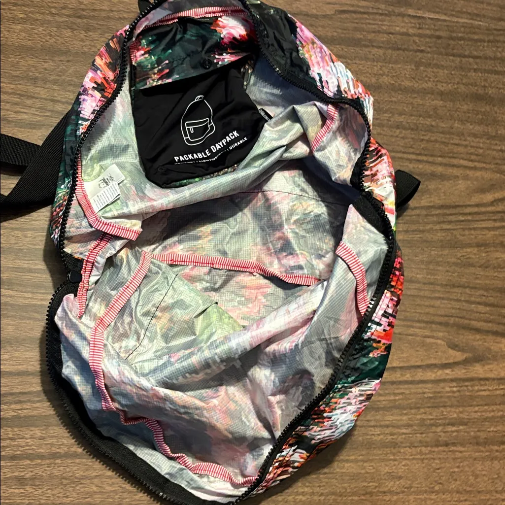 Hershel Packable Daypack Backpack Pixel Floral Nova - Image 3