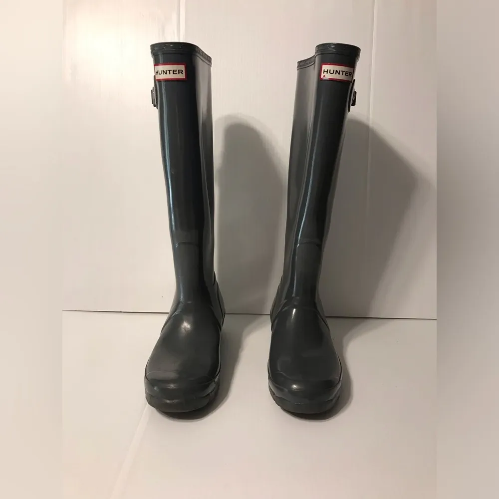 Hunter  Original Tall Gloss grey rain boots women size 7 M - Image 3