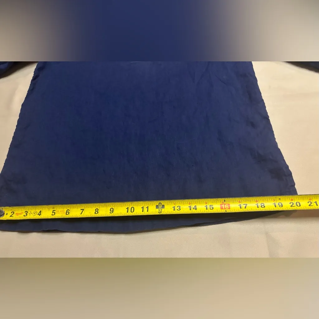 Isaac Mizrahi 100% Linen Womens Sz M V-Neck Blouse Tunic Navy Blue White Trim - Image 8