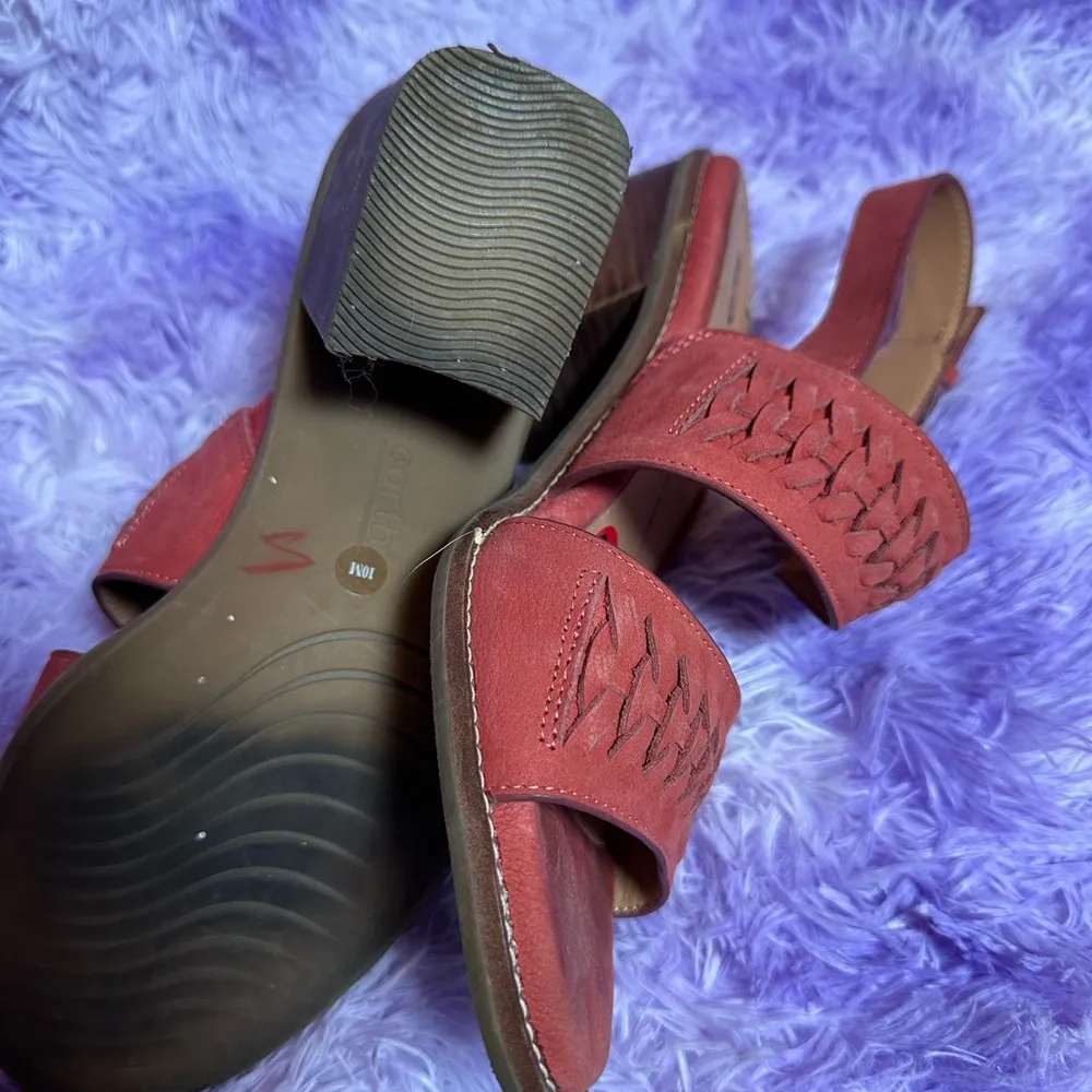 Earth Women's Anty Round Toe Stacked Block Heel Leather Dress Slingback Sandals Red Size 10 - Image 5