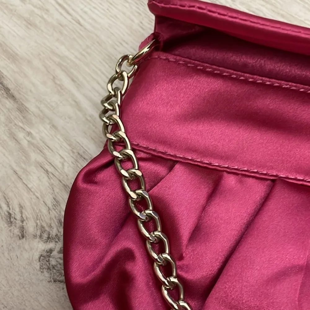 Pink Clutch or Shoulder Bag Magnetic Close Gold Hardware Approx 10"X6" - Image 5