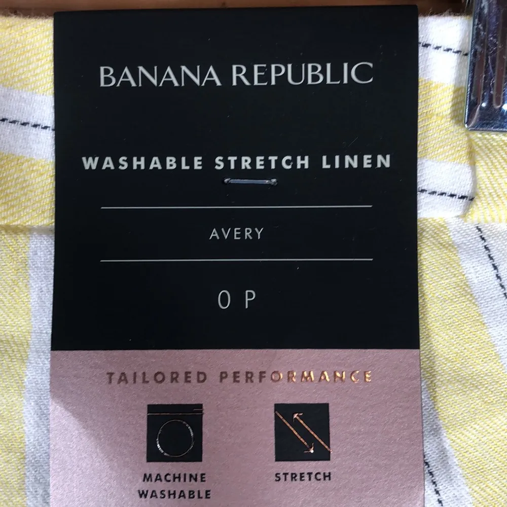 Banana Republic Washable Stretch Linen Pants. Avery is the cut. Size 0 Petite - Image 4