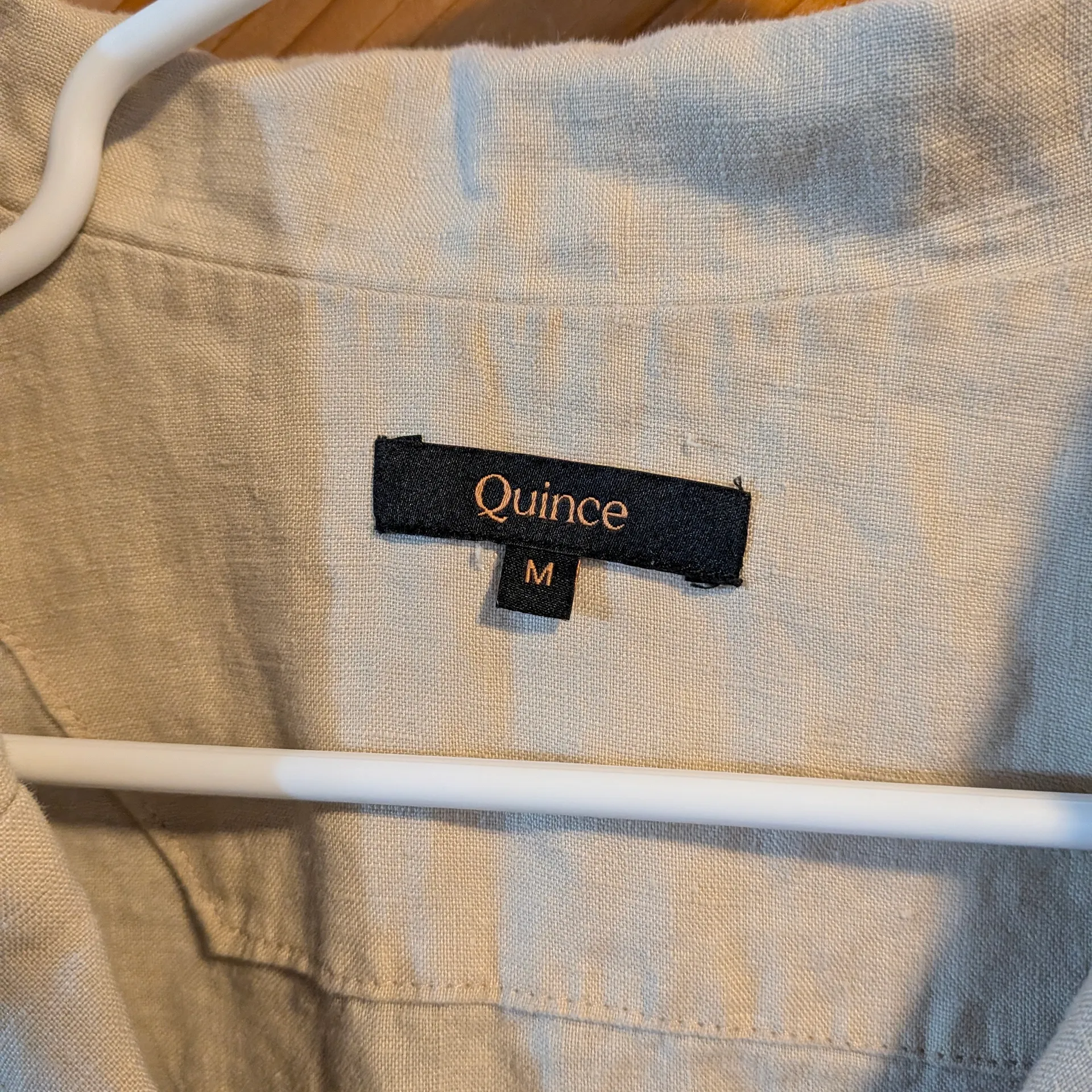 Quince Beige Linen Short Sleeve Shirt Size Medium - Image 3