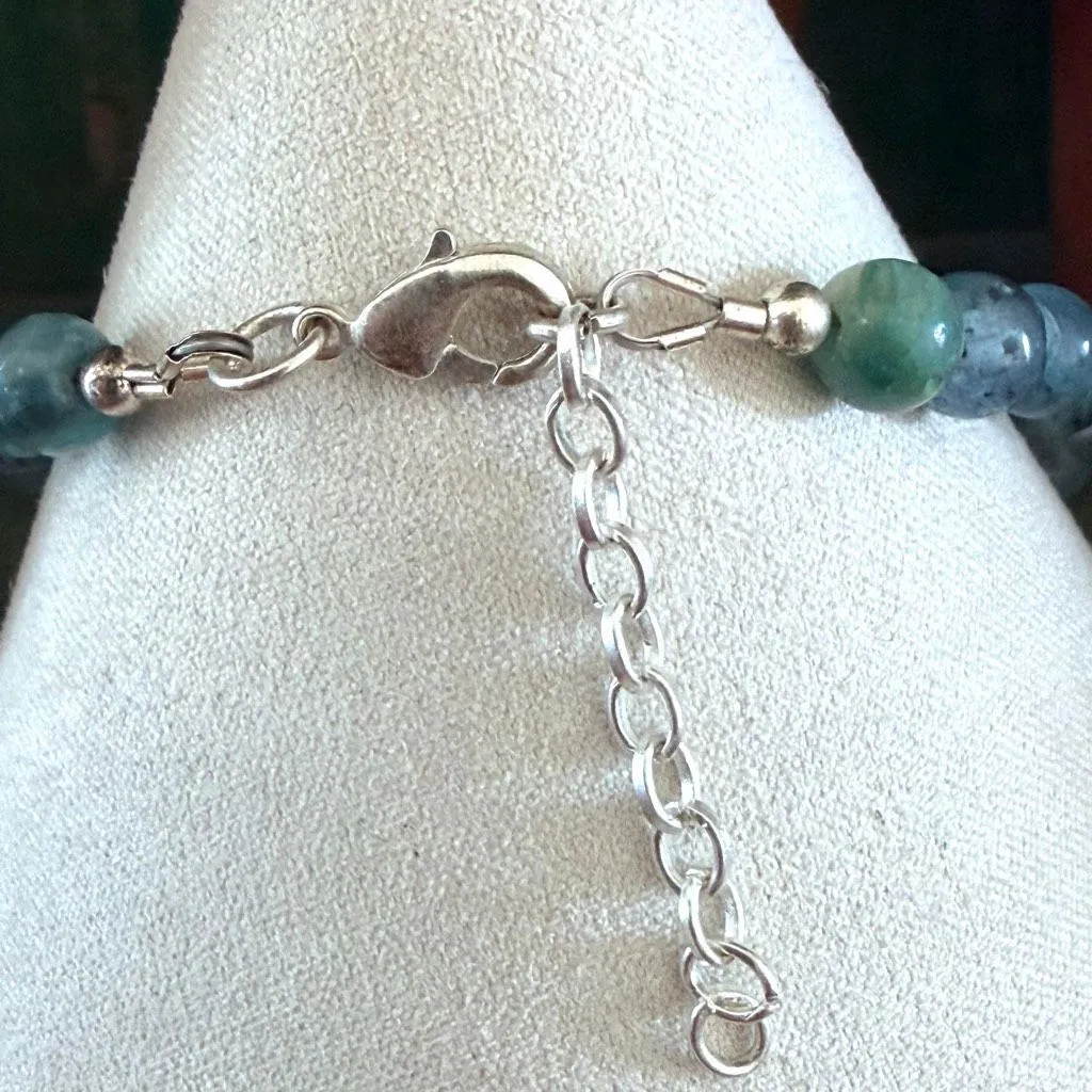 Blue Kyanite & Apatite Beaded Bracelet - Image 11
