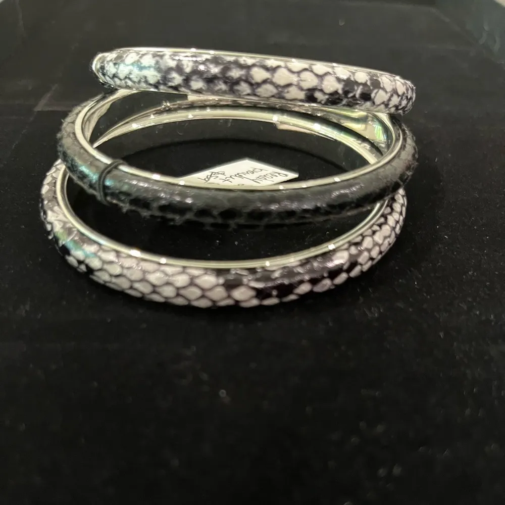 Premier Designs NEW  Ready Set Chic bracelet set - Image 2