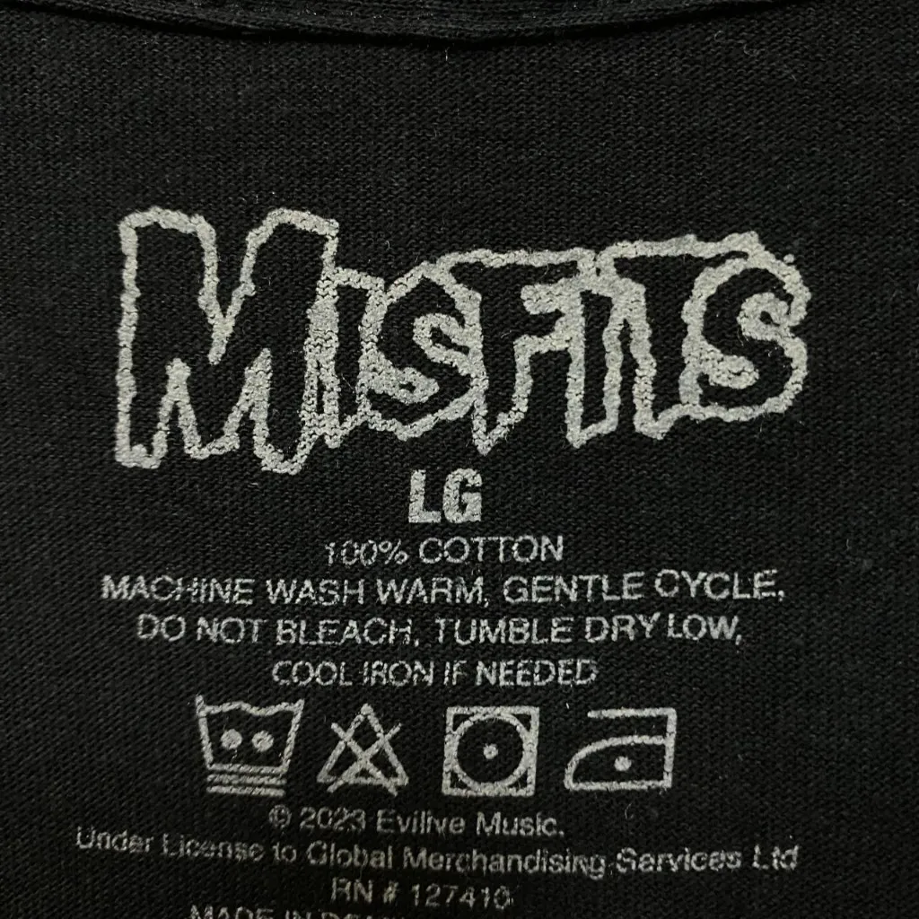 Misfits Crossed Arms Crimson Ghost Horror Punk Band Tee large - Image 4