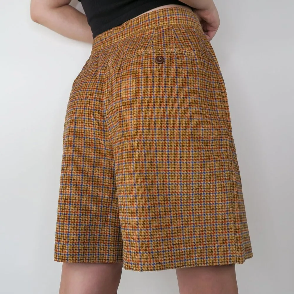 Vintage 80s Liz Sport Hip Haberdashery Plaid Corduroy Shorts - Image 2