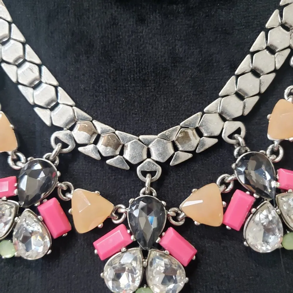 Stella & Dot Colorful Rhinestone Statement Pink Peach Silver Tone Necklace - Image 4