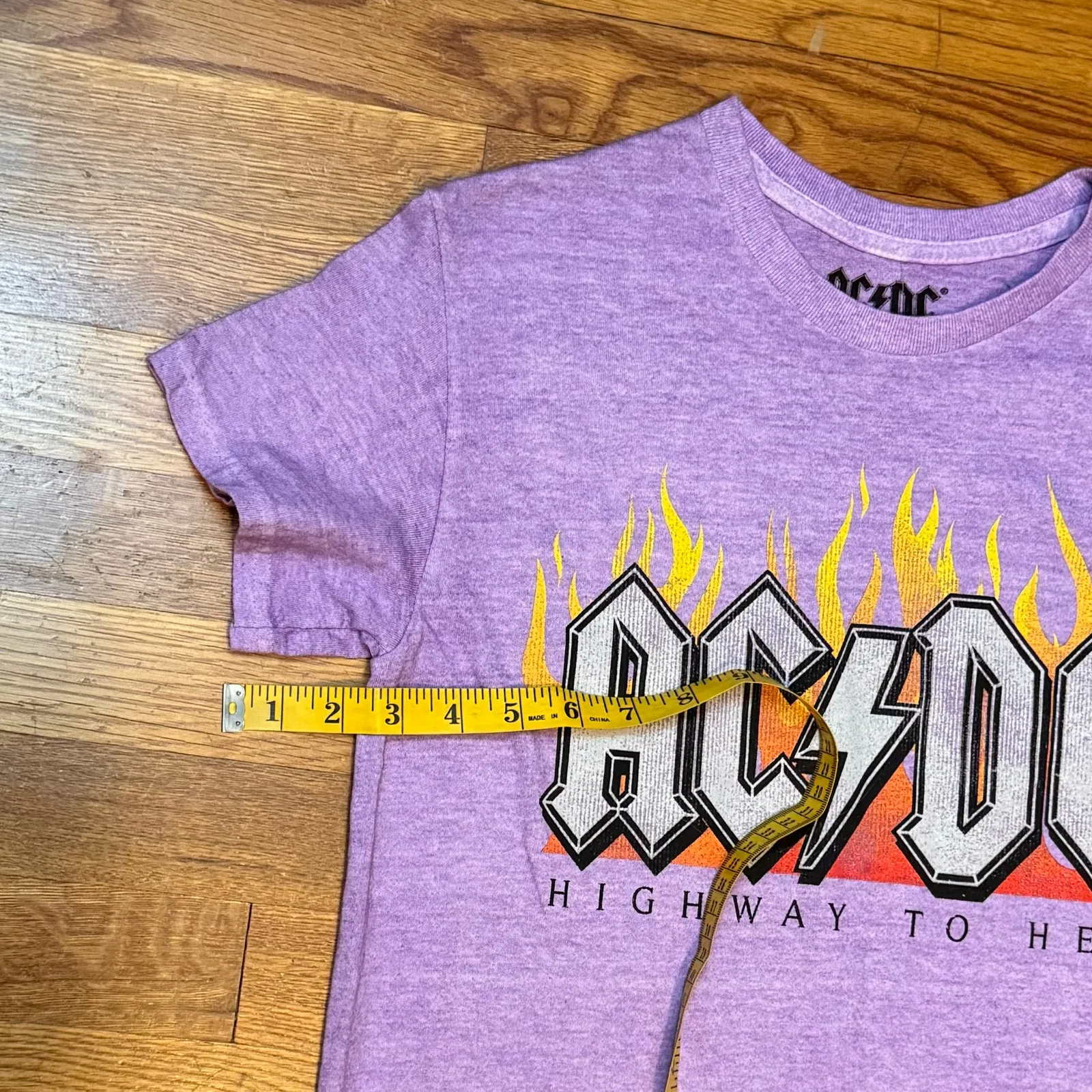 AC DC Highway Women Small Cotton Purple Fire Flames Print Band Tee Shirt Grunge - Image 5