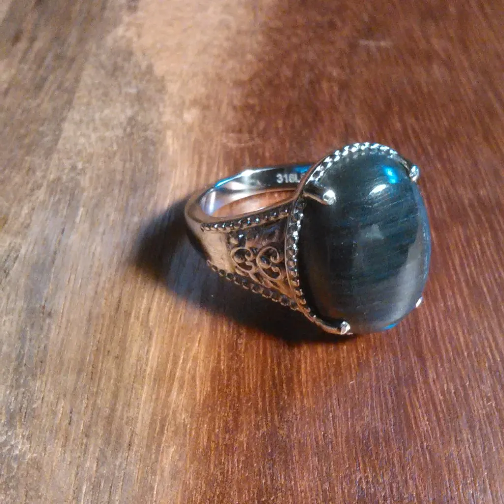 Malagasy Labradorite Solitaire Stainless Steel Ring (Size 9) - Image 4