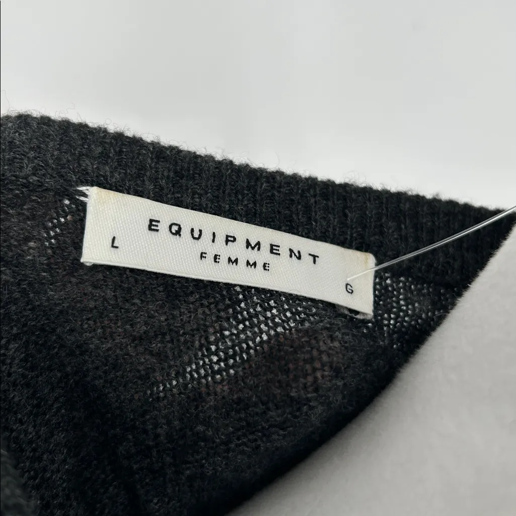 Equipment Charcoal V-Neck Sweater Ribbed Cuff Long Length Spft Sweater Sz L - Image 2