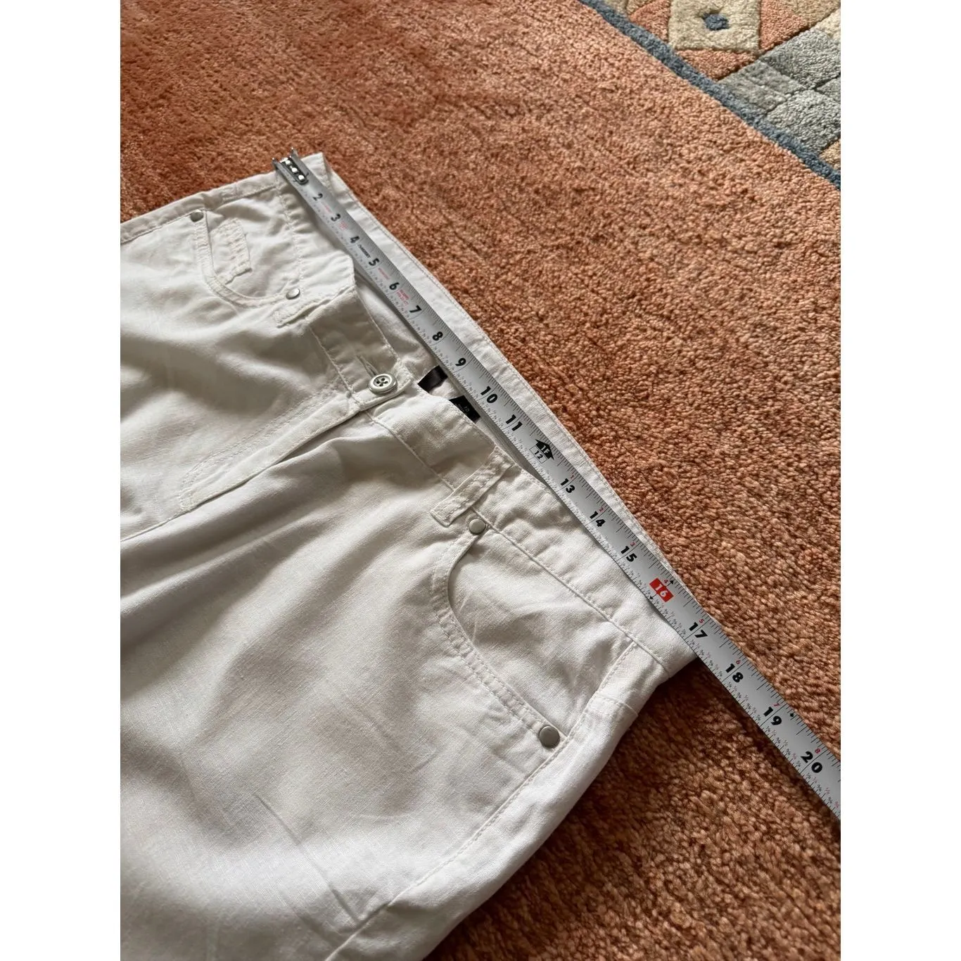 Skyes the Limit White Linen Blend Cropped Pants Size 10 Lace Up Hem - Image 3