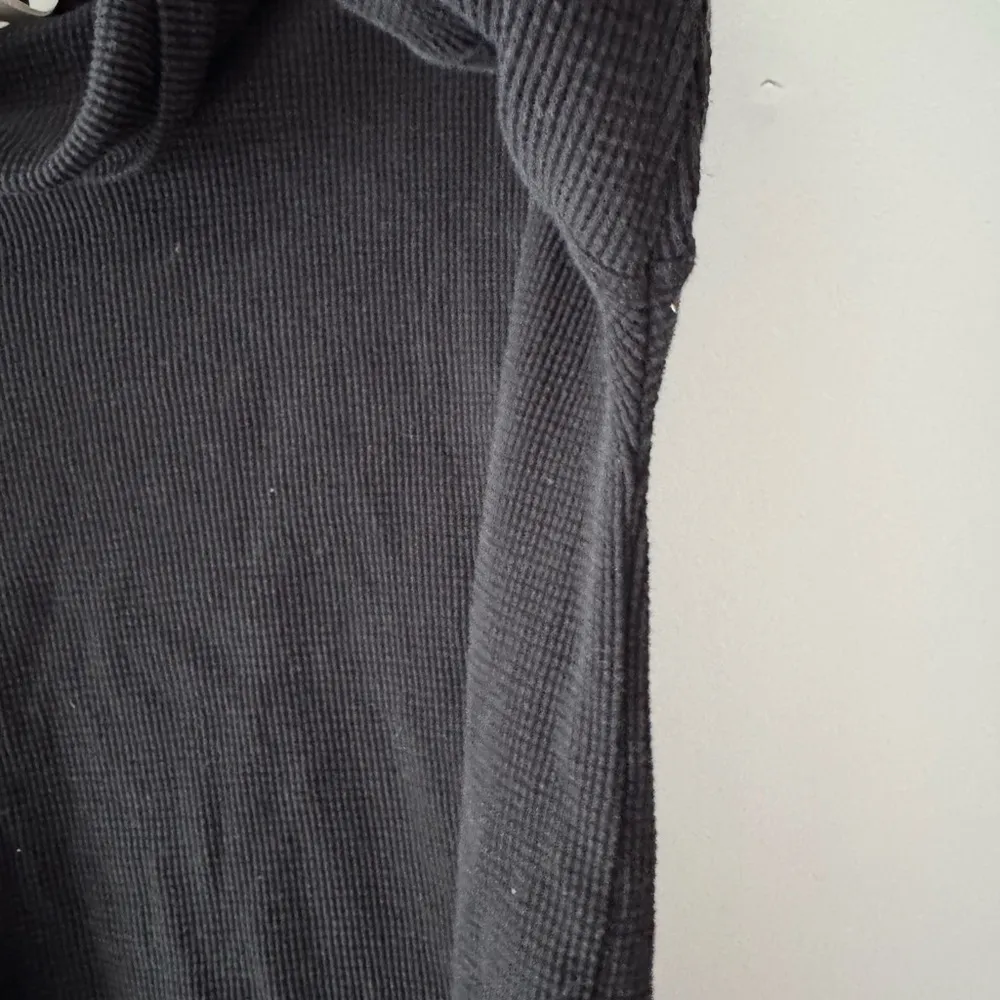 The Group Babaton Aritzia Thermal Cowlneck Turtleneck Waffle Knit in Black Large - Image 5