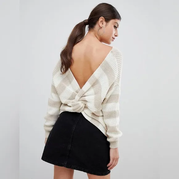 ASOS PrettyLittleThing Tan Cream Stripe twist back sweater sz Small/ Medium - Image 2