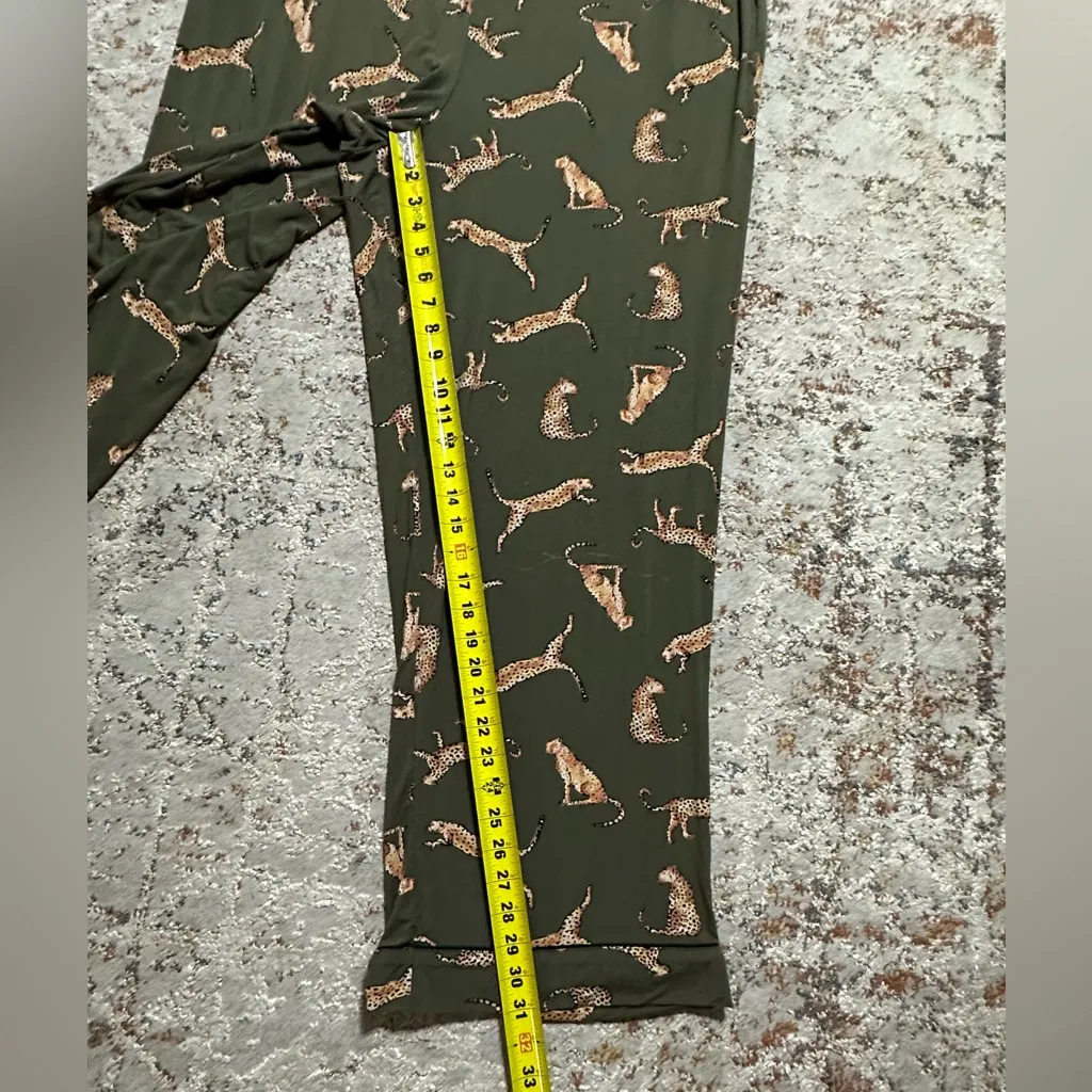 VICTORIA’S SECRET Green Leopard Modal Long Pajama Set Size XXL - Image 5