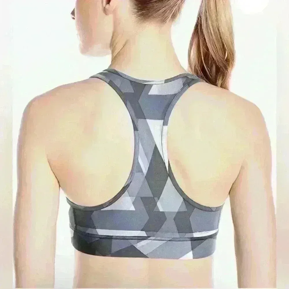 adidas Women's‎ Training Techfit Molded Cup Bra Size M - Image 8