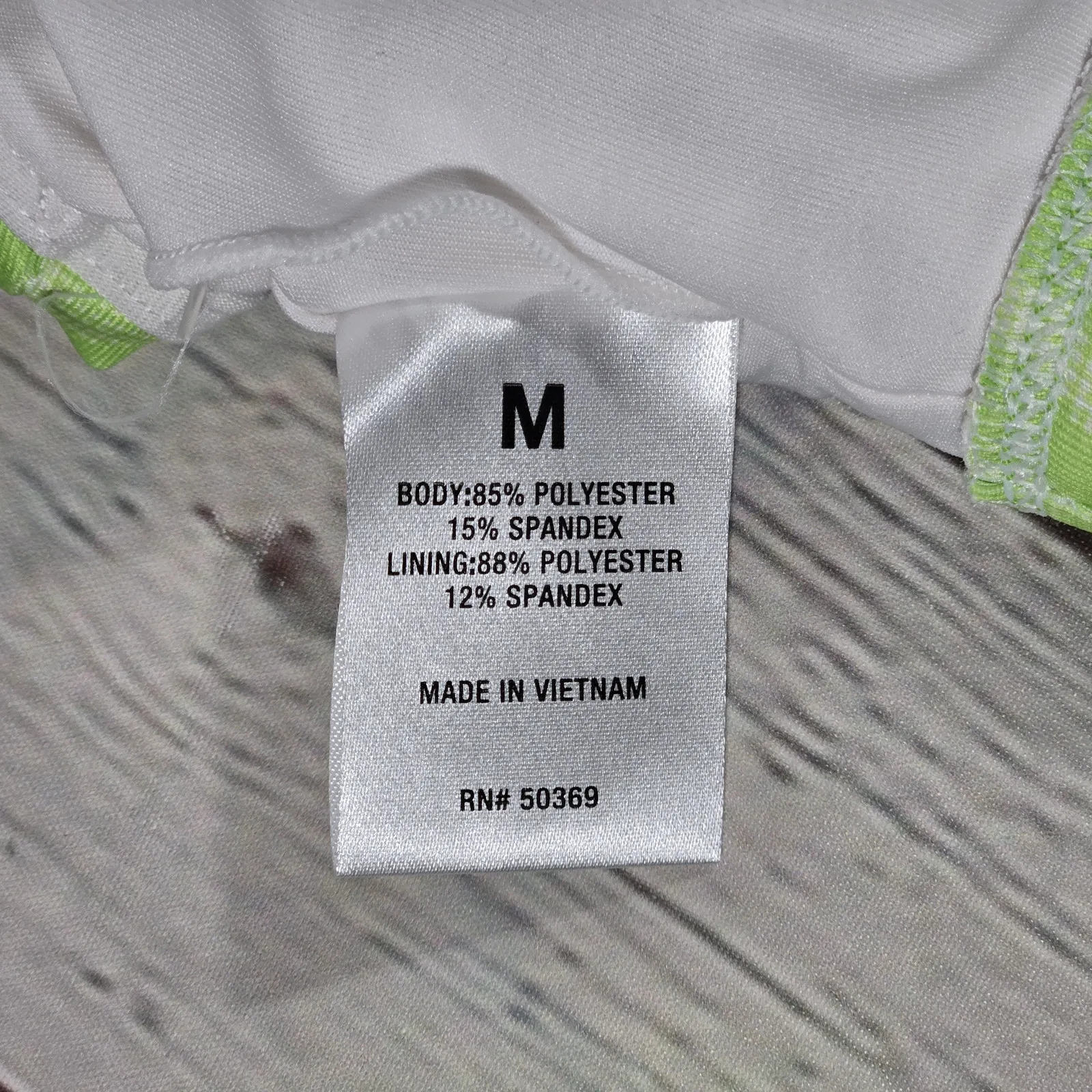 Juicy Couture Sport Neon Green Zebra Print Sports Bra‎ M Athletic Cutout Back - Image 6