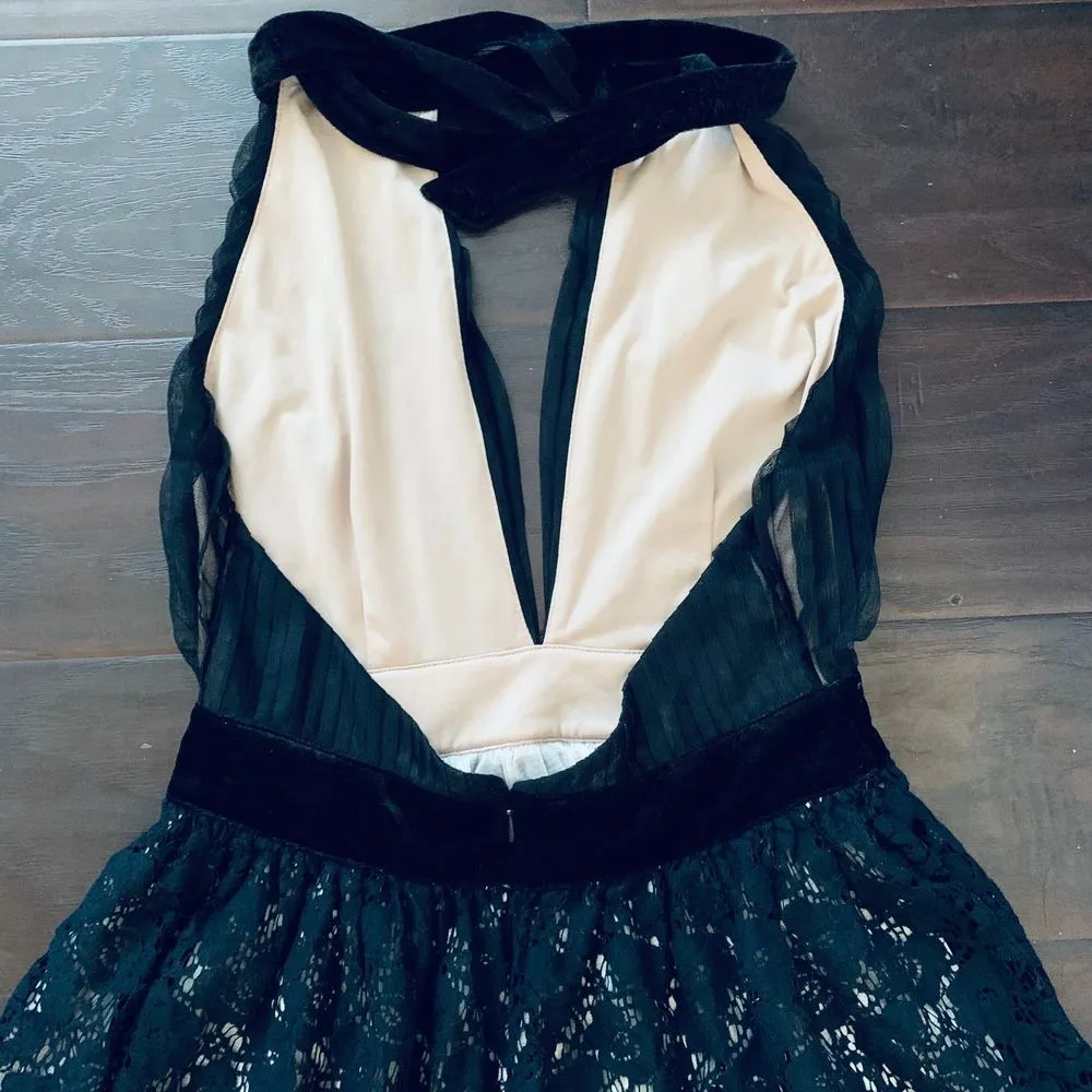 ASOS Petite Black & Cream Sheer Lace Open Back Halter Top Prom Dress | Size: 6/8 - Image 7